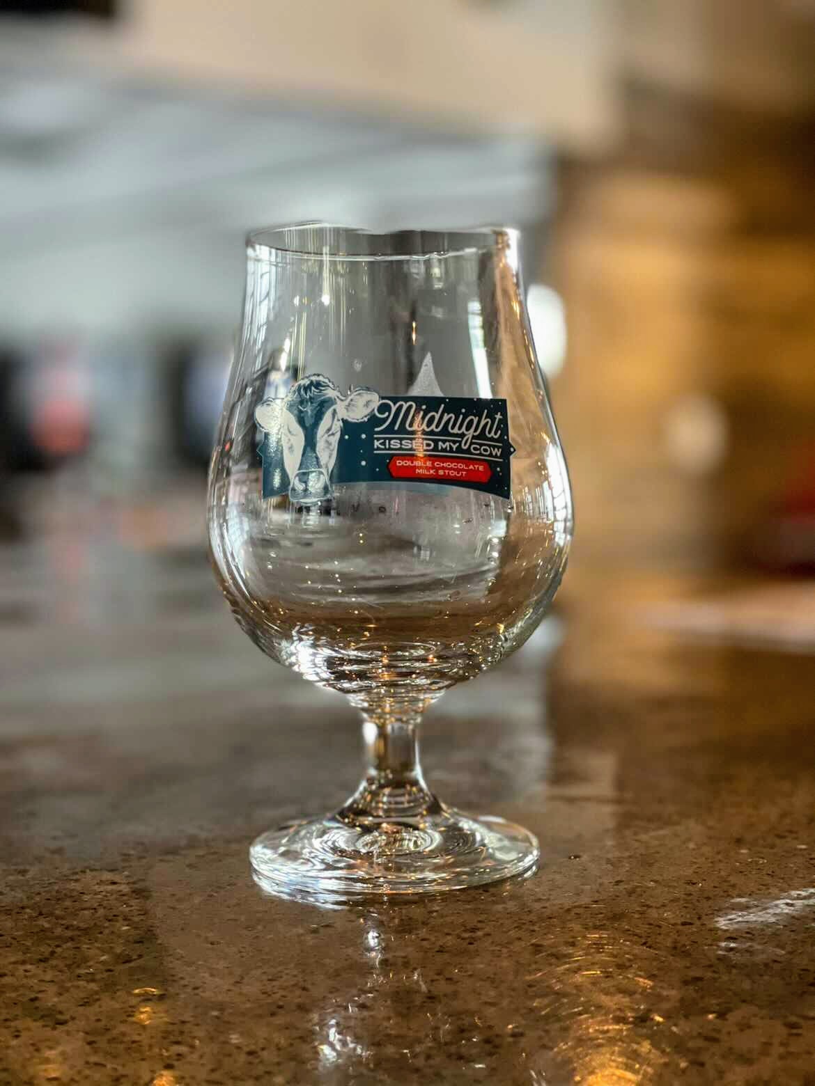 14oz Midnight Kissed My Cow Stout Glass